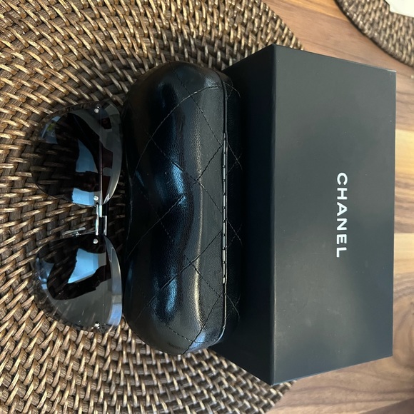 Chanel Sunglasses - Picture 1 of 3